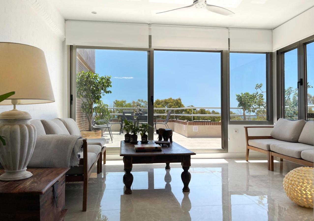 Penthouse Puerta De Pedregalejo Apartment Malaga Exterior photo